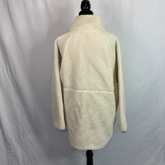 Old Navy Active Cream Sherpa Fleece Jacket with Black Trim - Picture 7 of 8